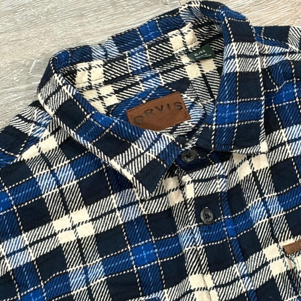 Orvis Mens Blue Plaid Flannel Shirt XL Long Sleeve Cotton Button Down Pockets